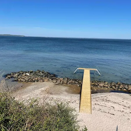 Lovely Retreat Close To The Water, Holiday home Skovs-Hojrup