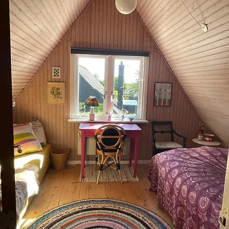 Holiday home Lovely Retreat Close To The Water, Skovs-Hojrup